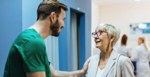 Operatore Socio Sanitario e l’Istituzione dell’Assistente Infermiere